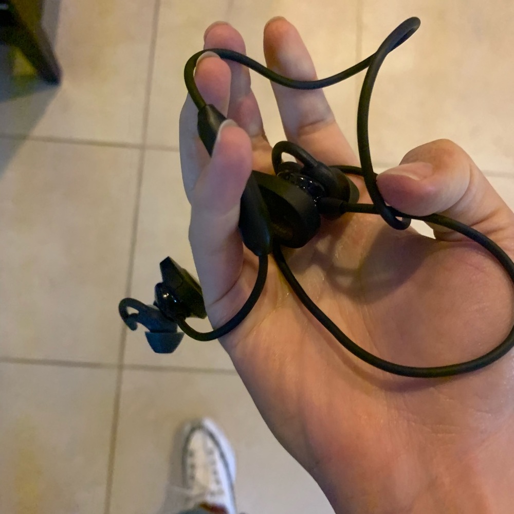 Bose wireless headphones